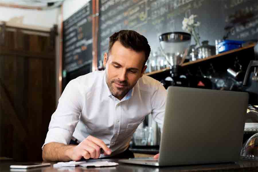 30 Key Restaurant Metrics + How to Calculate & Track