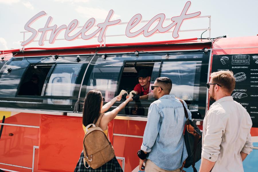 8 Top Tips for Food Truck Marketing