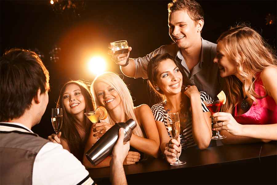 How to Market a Bar
