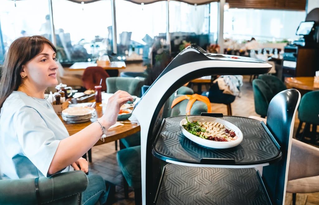 Restaurant Automation vs. Hospitality: Where Operators Should Draw the Line